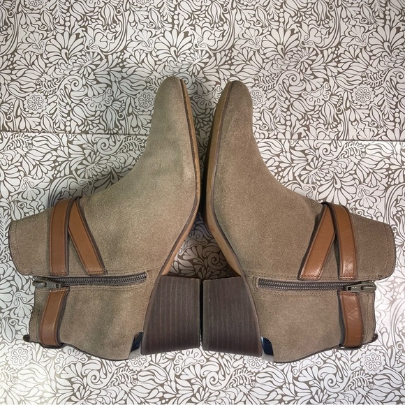Coach Pauline Ankle Booties - Picture 6 of 15